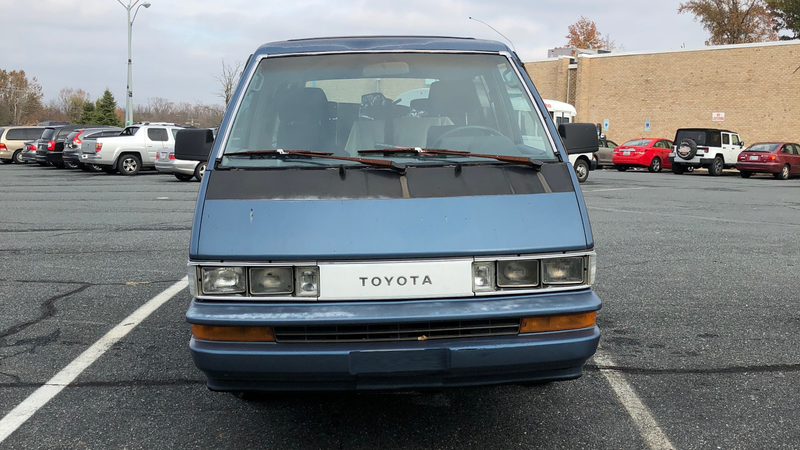 Illustration for article titled This Toyota Van Is Your Ace Up The Sleeve